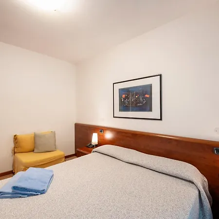 Olimpia Hotel & Aparthotel-3